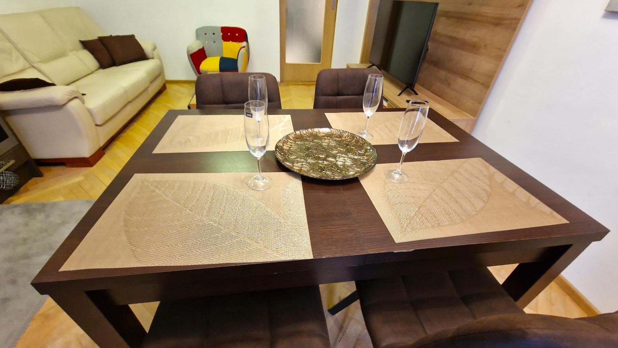 3 Room City Center Apartment By Bratislavatrip מראה חיצוני תמונה