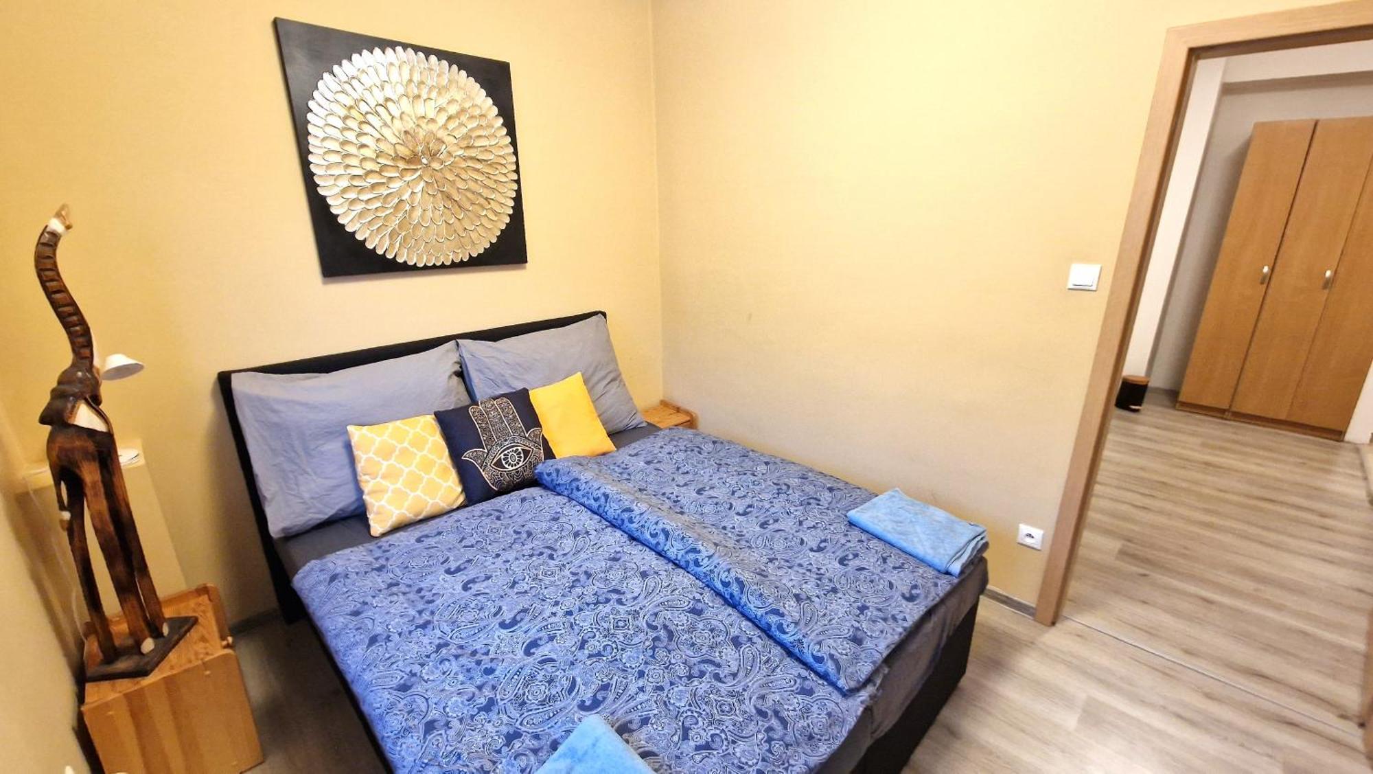 3 Room City Center Apartment By Bratislavatrip מראה חיצוני תמונה